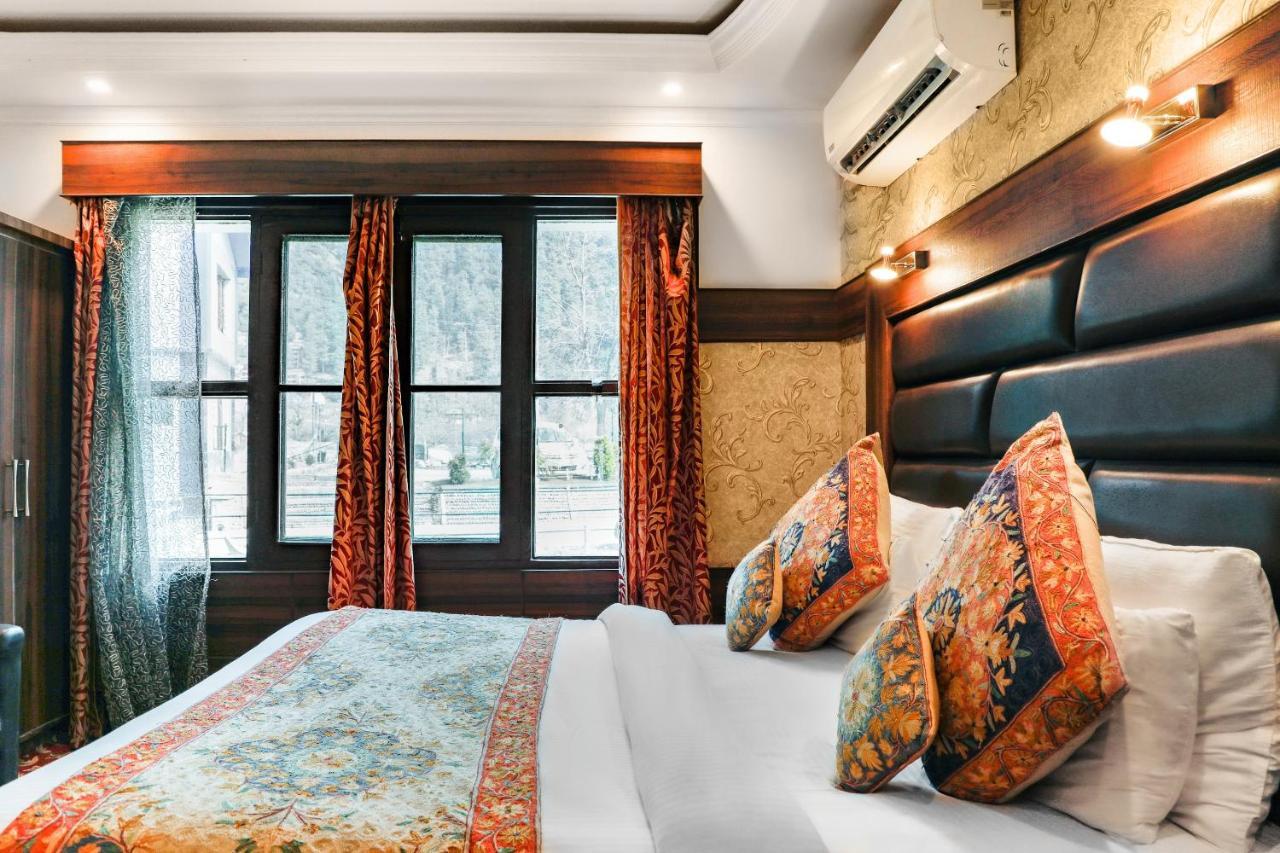 Pahalgam Retreat Hotel Eksteriør billede